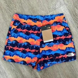The North Face Girl’s Fleece Shorts, Large (Size 12)